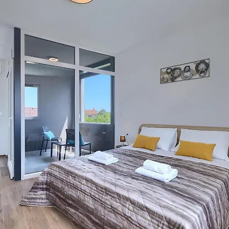 Holiday home Moderna Pula