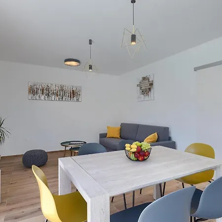 Moderna Holiday home *